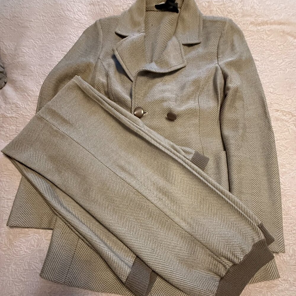 St. John Collection pant suit